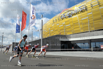 III Maraton Sierpniowy - Puchar Swiata we Wrotkarstwie...