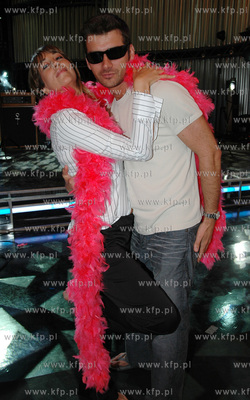 Festiwal Piosenki w Sopocie 2004. In-Grid podczas festiwalowej...