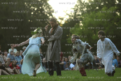 Gdynia.  Park w Kolibkach. Festiwal Szekspirowski....