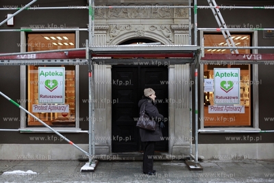 Gdańsk. Rozpoczął się protest aptekarzy polegający...