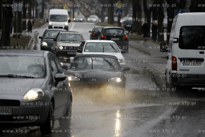 Gdańsk Żabianka. Niedrożna studzienka przyczyną...