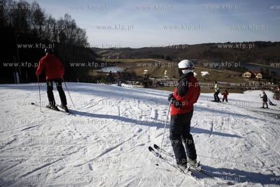 Wieżyca koło Szymbarka. Stok narciarski. 04.03.2012...