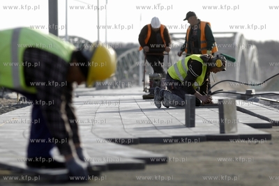 Gdańsk. Prace przy budowie Trasy Słowackiego na odcinku...