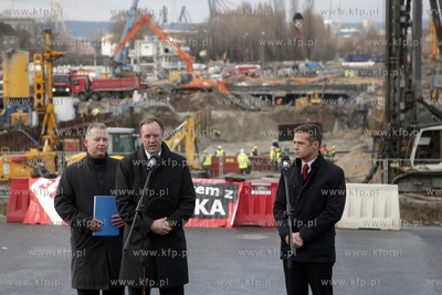 Uroczyste otwarcie polaczenia drog krajowych: Trasa...