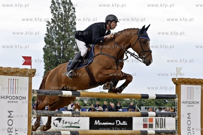 Miedzynarodowe Zawody w Skokach CSIO na sopockim hipodromie....