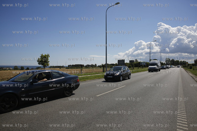 Korek na drodze Puck-Władysławowo na wjeździe do...