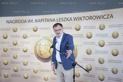 Muzeum Miasta Gdyni Nagrody im.. Kapitna Leszka Wiktorowicza...