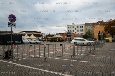 Targ Węglowy. Ruszają przygotowania do Jarmarku Bożonarodzeniowego...