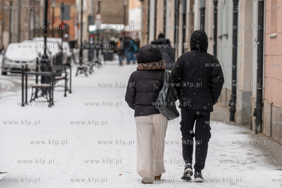 Zima w Gdańsku. Turyści na ul. Ogarnej. 30.12.2025...
