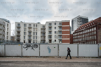 Gdańsk, ulica Rybaki Górne. Nowopowstałe osiedla...