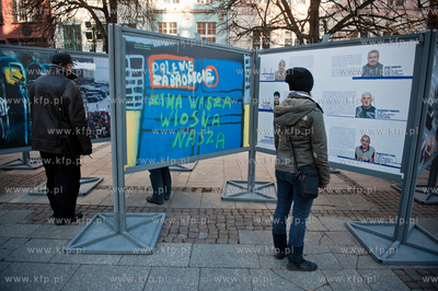 Gdansk. Dlugi Targ. Wernisaz wystawy plenerowej pt...
