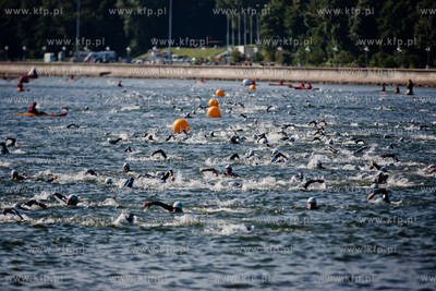 Zawody Herbalife Triathlon Gdynia 2013.
Nz zawodnicy...