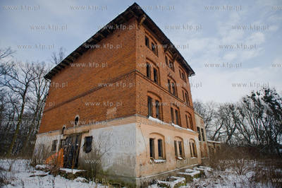 Tereny zespolu dworsko-palacowego z folwarkiem w Rusocinie.
Nz...