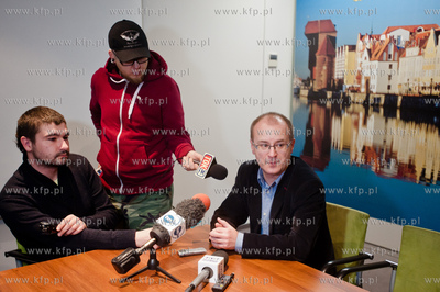 Urzad Miasta Gdanska. Briefing prasowy Macieja Lisickiego...