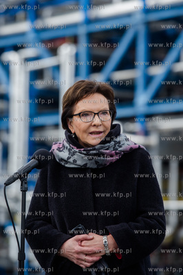 Gdansk. Wizyta Premier RP Ewy Kopacz w siedzibie Grupy...