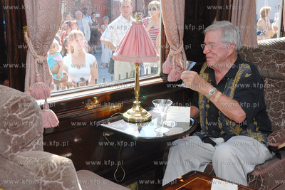 Legendarny pociąg Orient Express po raz pierwszy w...