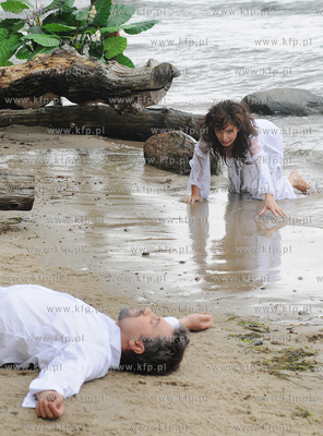 Plaza przy klifie w Gdyni Orlowie. Ekipa filmowego...