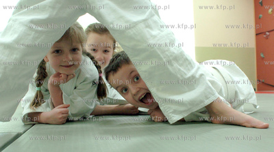 W przedszkolu w Jezierzycech k/Slupska 5 i 6 latkowie...