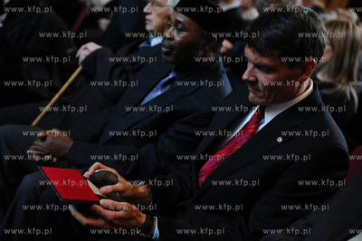 Gdansk. Dwor Artusa. Wreczenie Medali sw. Wojciecha...