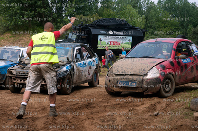 Czwarta edycja Wrak Race "wrzace chlodnice" rozegrany...