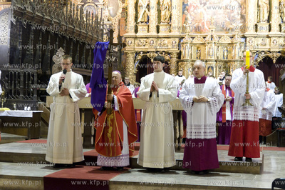 Wielki Piątek w Bazylice katedralnej w Pelplinie....