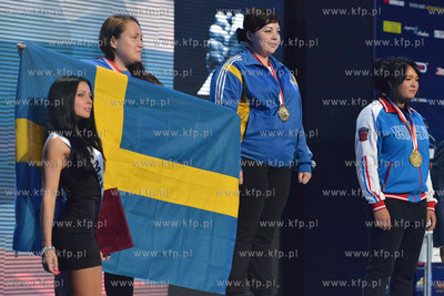 W ostatnim dniu odbywajacych sie w Hali Sportowo -...