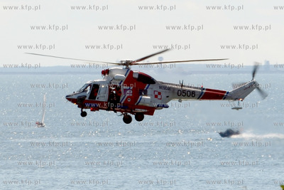 Cwiczenia przed pokazem sil Marynarki Wojennej na zakonczenie...