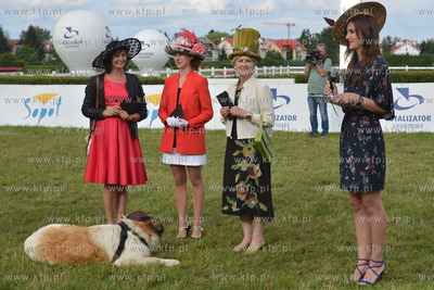 Konkurs Modowy na najlepszy kapelusz rozganizowany...