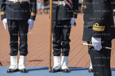 Gdynia. Akademia Marynarki Wojennej. Uroczysta promocja...