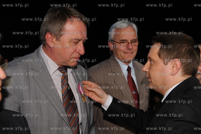 20 lat gdanskiej samorzadnosci. Uroczystosc w Teatrze...