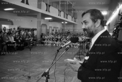 Wicewojewoda Gdanski Jozef Borzyszkowski przemawia...