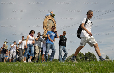 Pielgrzymka i odpust Matki Boskiej Krolowej Kaszub...