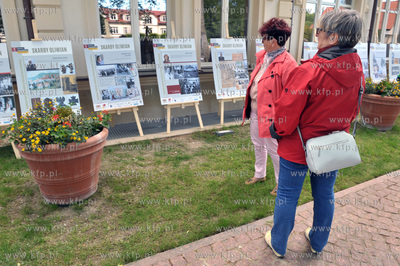 Viva Oliva swieto gdanskiej dzielnicy Oliwa. Wystawa...