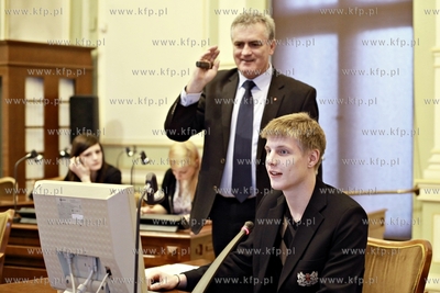 Gdansk. Pierwsze posiedzenie Mlodzieżowej Rady Miasta,...