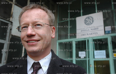 Licytacja majatku kurii gdanskiej. Nz komornik Artur...