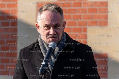 Plac przed Dworcem Głównym PKP w Gdańsku. Otwarcie...