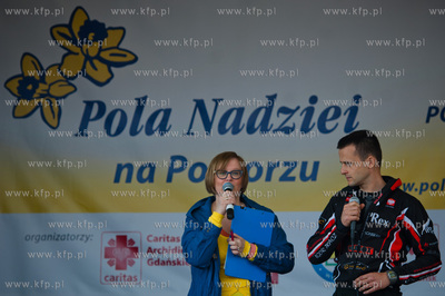 Sopot. Skwer Kuracyjny. Pola Nadziei na Pomorzu - wielka...