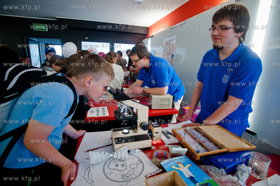 Politechnika Gdanska. XI Baltycki Festiwal Nauki.
Nz...