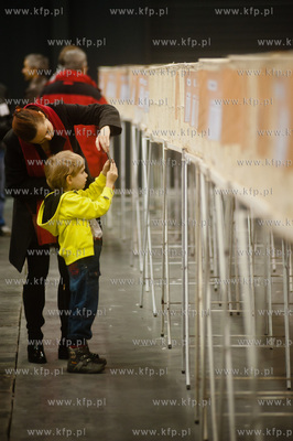 Gdansk. Gdansk. Amber Expo. 8. Miedzynarodowe Targi...