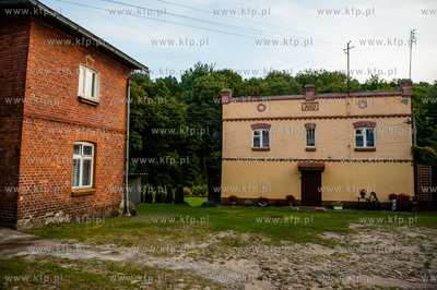 Zukowo. Ul. Parkowa. Zespol budynkow Mlyna zbozowego...