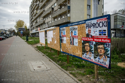 Gdynia. Kampania wyborcza do samorzadu. Plakaty wyborcze...