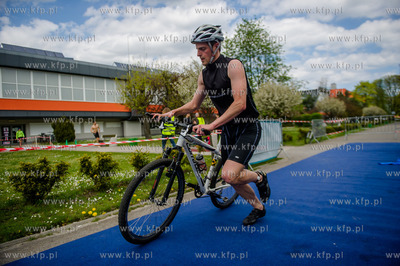 Gdansk. Zawody Triathlon Gdansk o Puchar Rektora AWFiS...