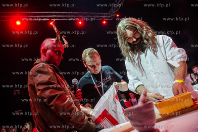 Miedzynarodowe Targi Gdanskie Amber Expo. Hoop Likes...