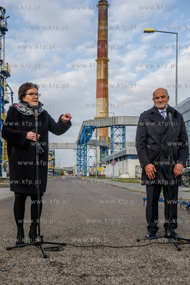 Gdansk. Wizyta Premier RP Ewy Kopacz w siedzibie Grupy...