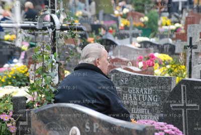 Cmentarz Garnizonowy w Gdansku przy ulicy Dabrowskiego...