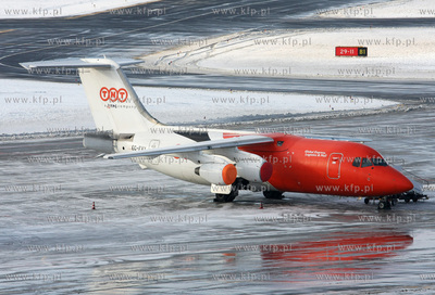 Gdansk, Rebiechowo. Zima na lotnisku. Nz. British Aerospace...
