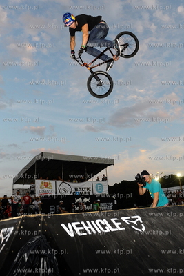 Gdansk. Plac Zebran Ludowych. Festiwal Sportow Ekstremalnych...