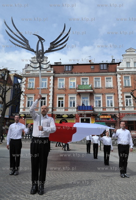 Sopot Ulica Artystow 2011. Performance patriotyczny...