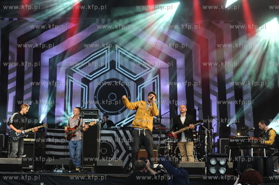 Stocznia Gdanska. Koncert Meskie Granie. Nz. Fish Emade...