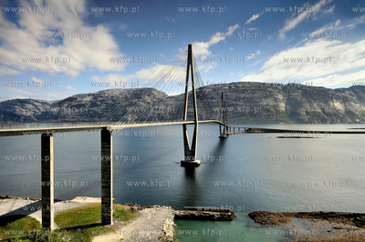 Norwegia , Sandnessjoen, polnocna czesc kraju, NZ....